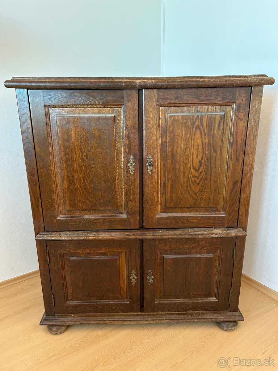Tv komoda