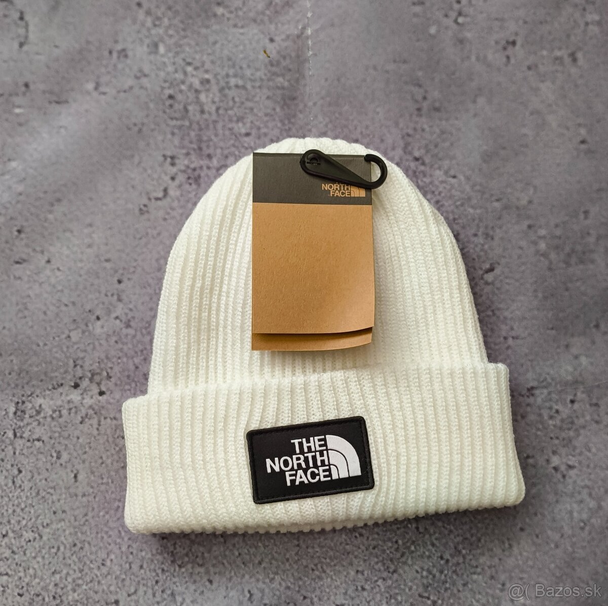North Face čiapka biela