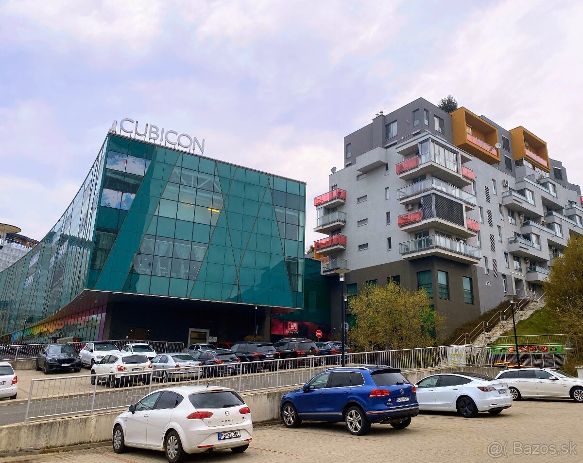 Predaj - moderný 1,5 iz byt v Slávičom údolí