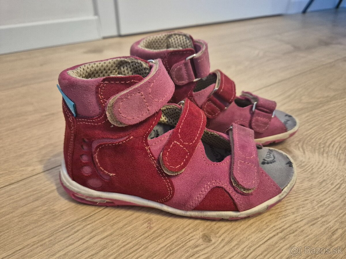 Detské kožené sandálky s ortopedickou vložkou vd 18.5cm
