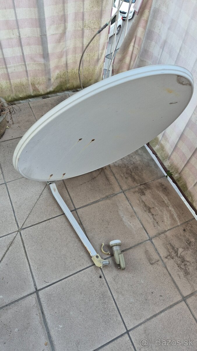 Satelitna antena BA