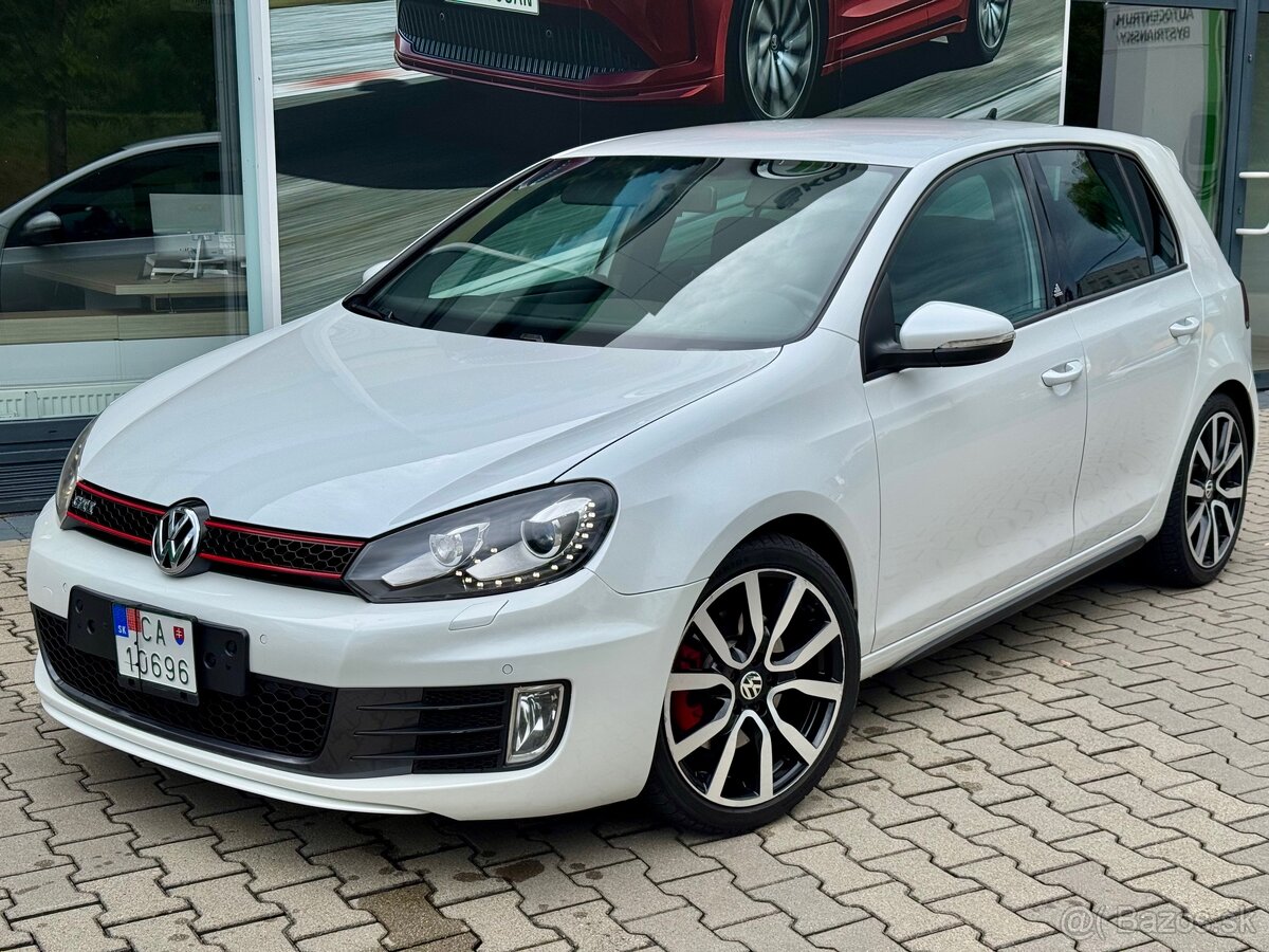 Volkswagen Golf 6 GTI DSG adidas edition SWISS