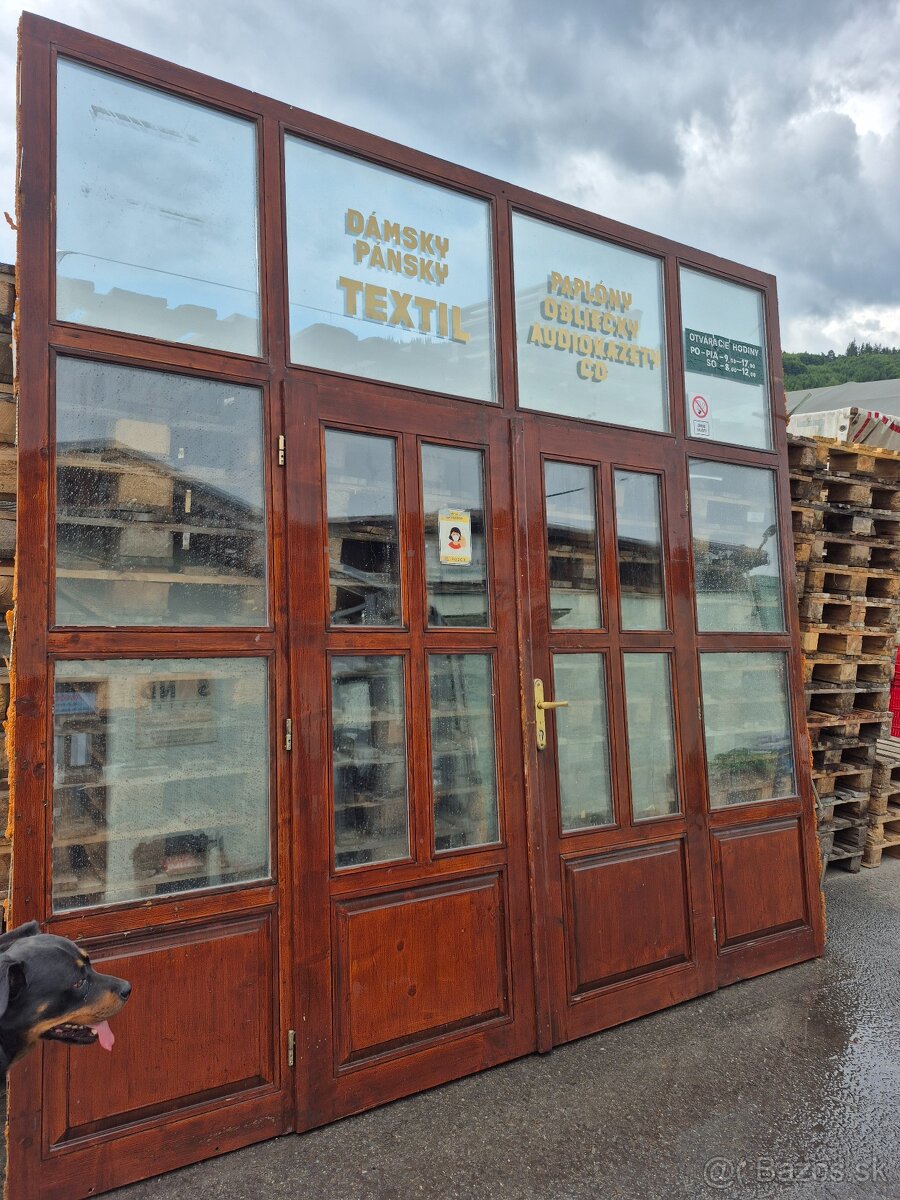 Dvojkrídlové dvere