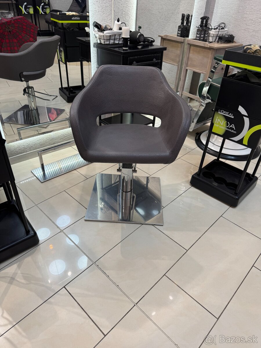 Kadernícke barberské kreslo paladium