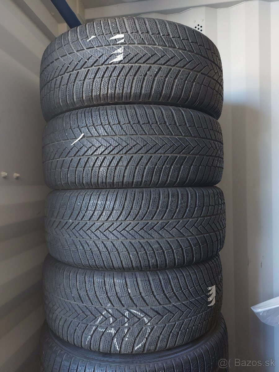 255/50R20 109V Bridgestone Blizzak LM005