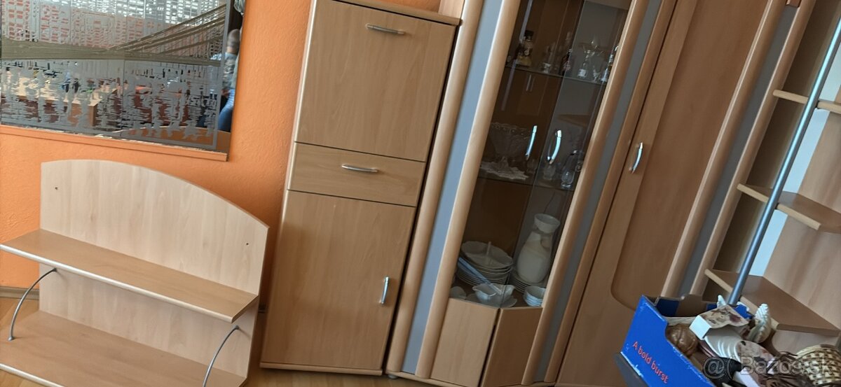 Obývacia stena 6 ks top stav podsvietená