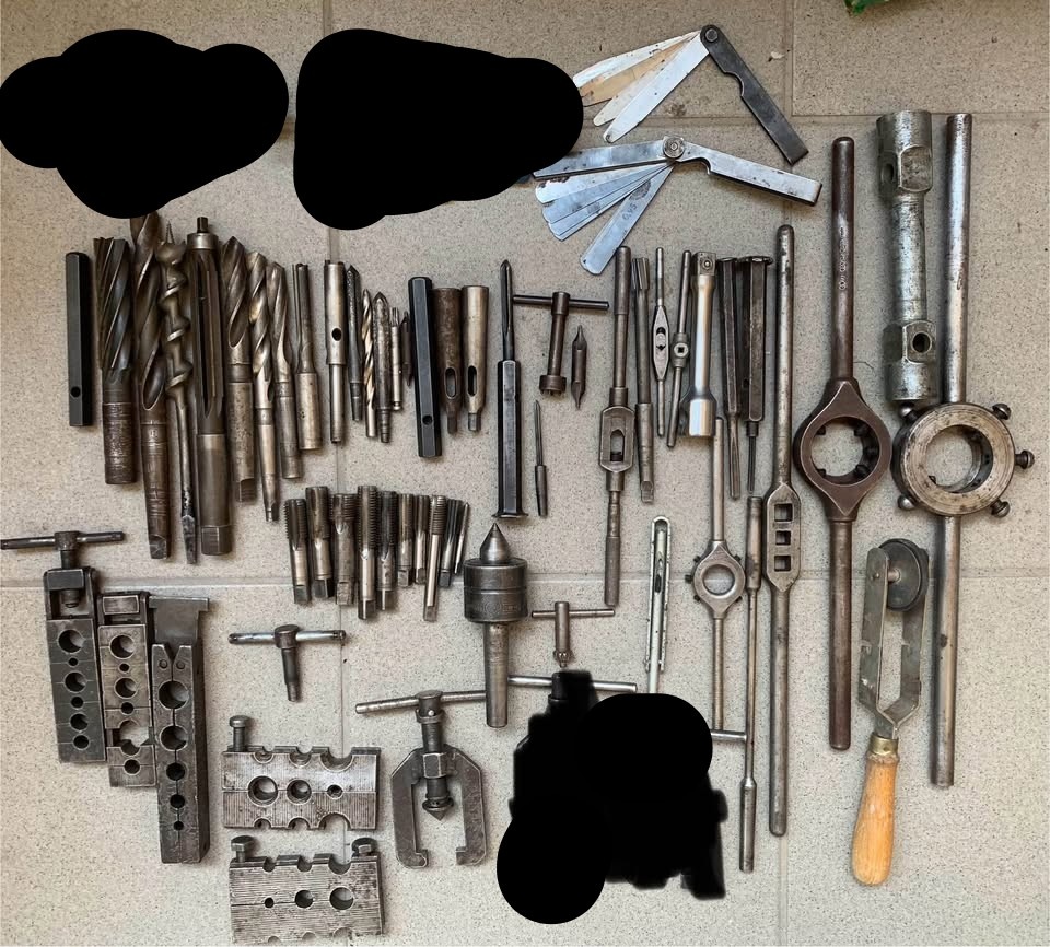 rozne naradie, frezy na sustruh, rucne naradie atd...