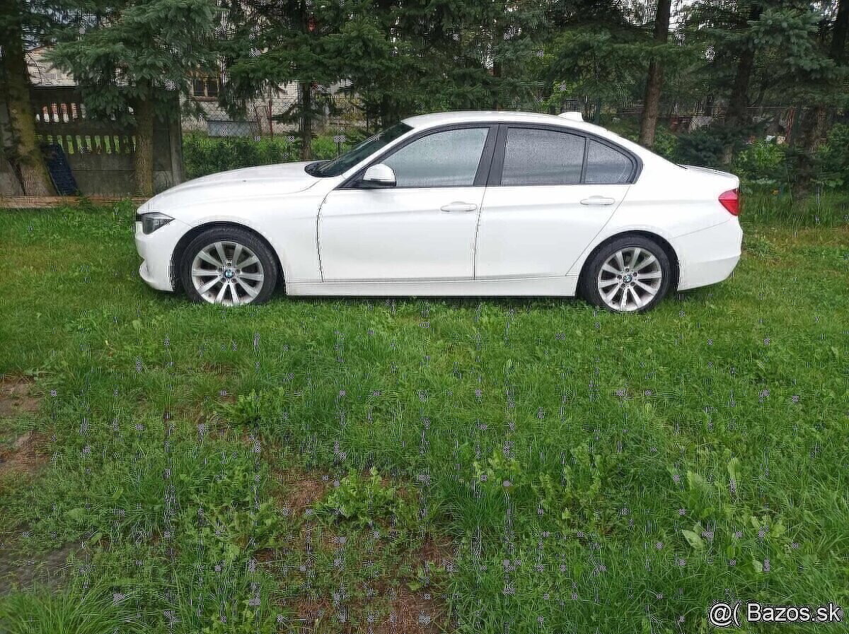 Prodám náhradní díly z F30 320d 2016, AlpinWeiss A300