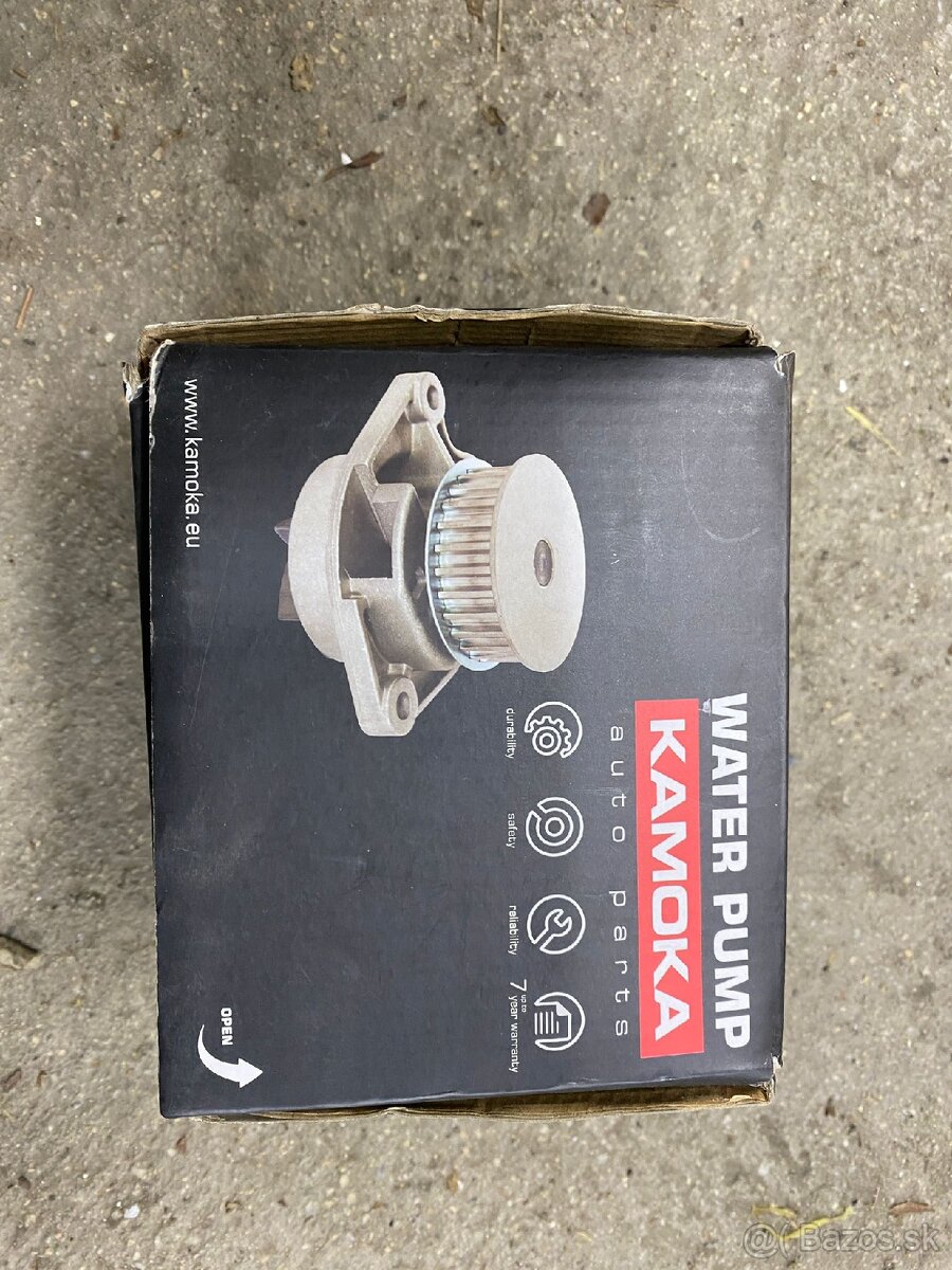 vodná pumpa Mercedes Benz clk 230 kompresor