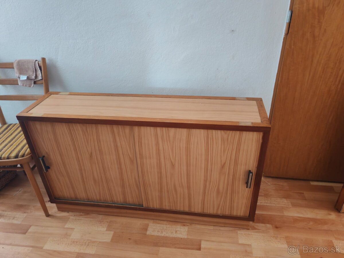 Retro komoda