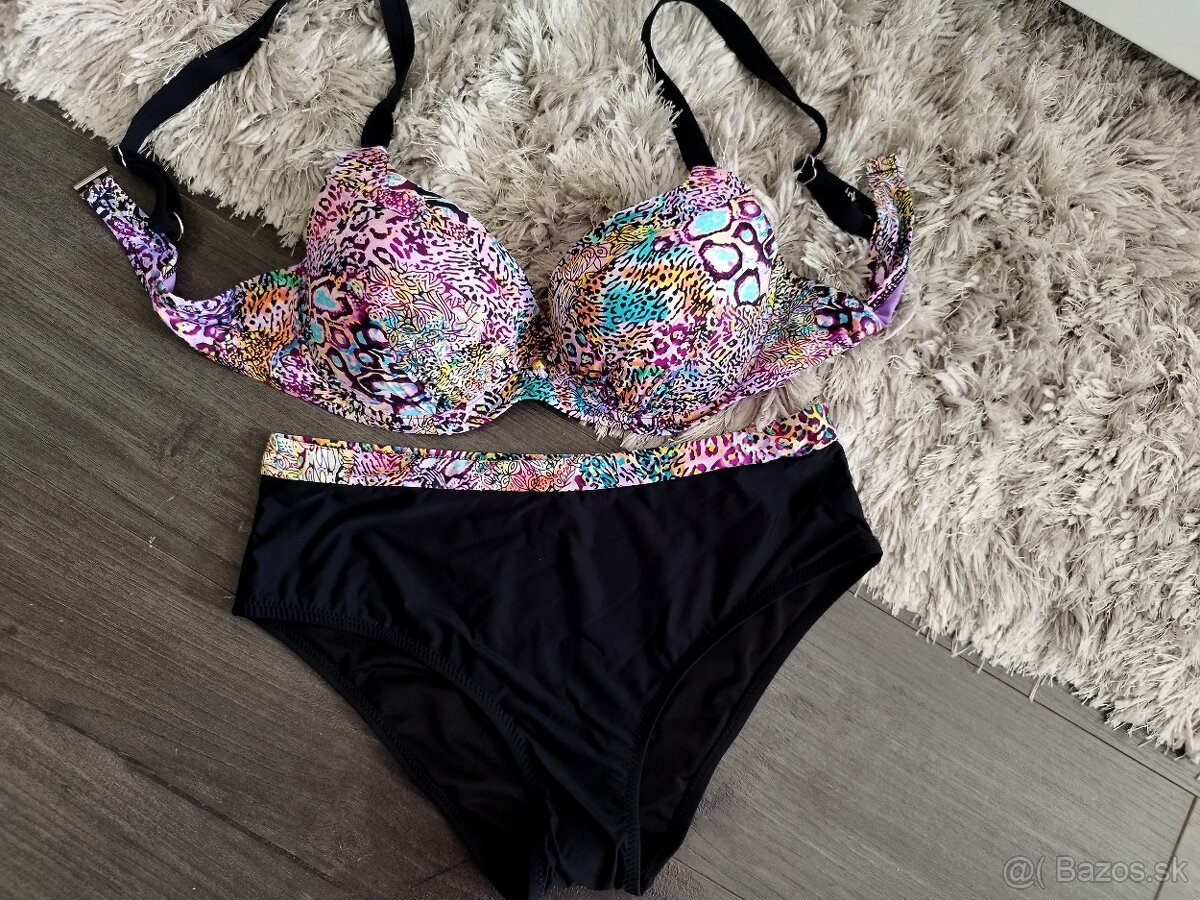 Dvojdielne plavky L, XL multi + čierna