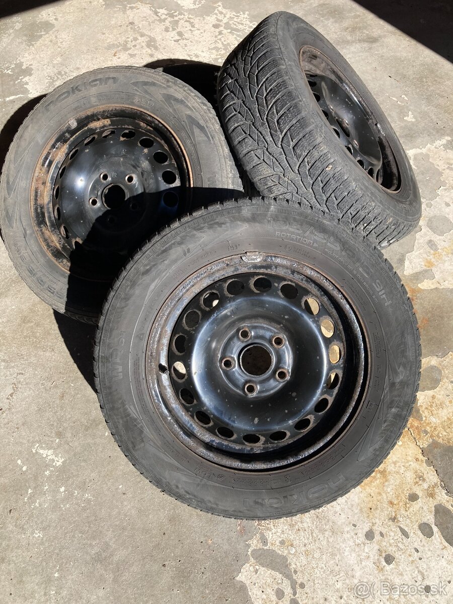 195/65 R15 nokian na diskoch
