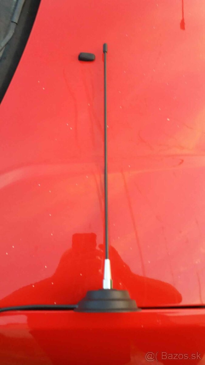 Predam CB anteny na vysielačky