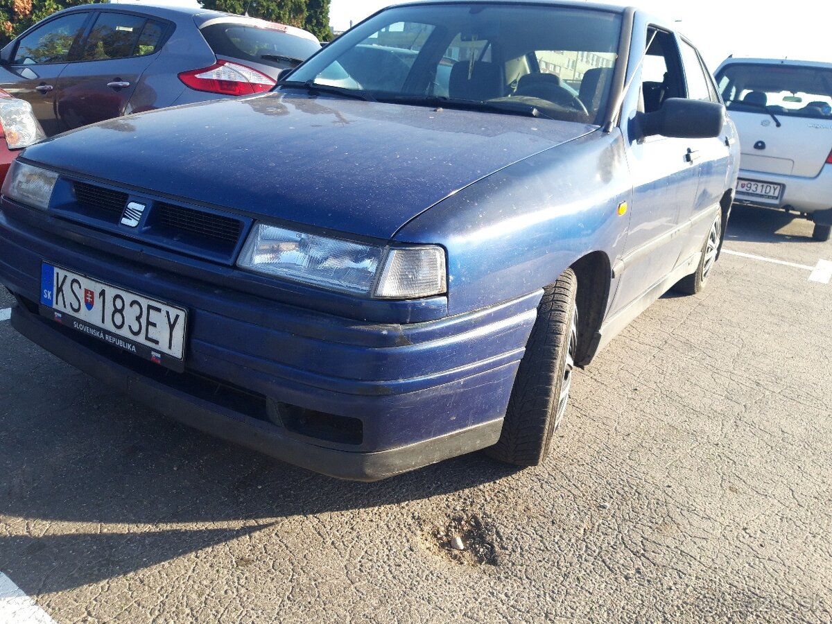 SEAT Toledo 1L
