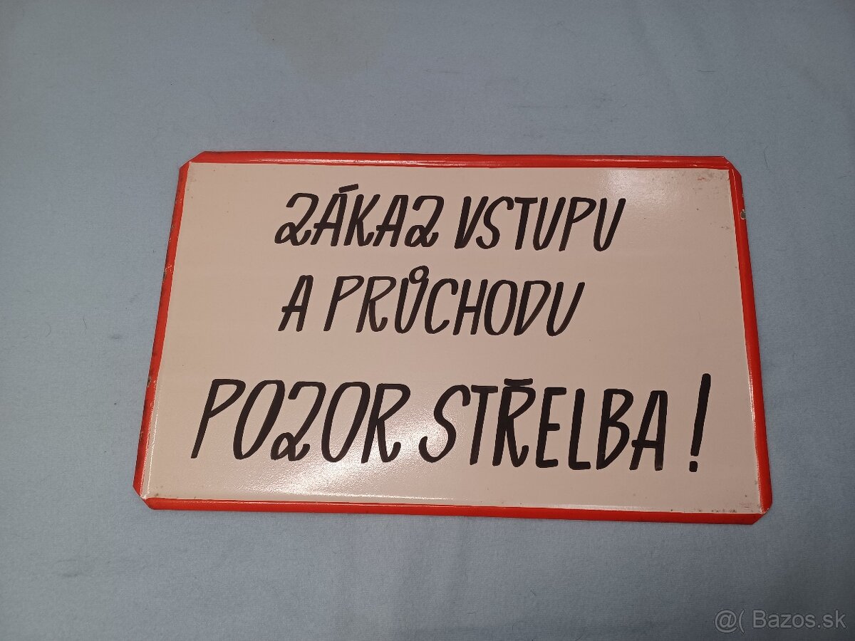 smaltovaná tabuľa