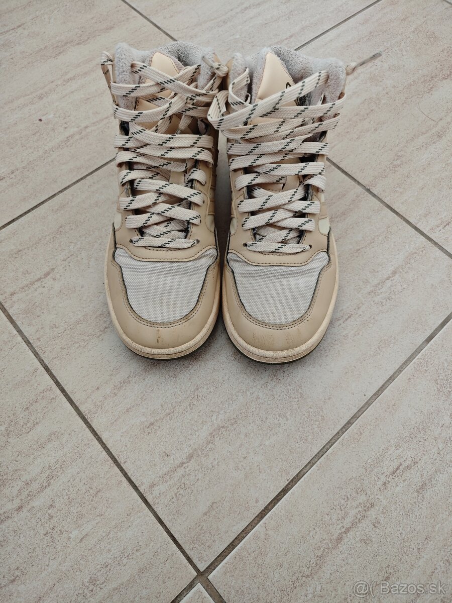 Zateplené tenisky adidas