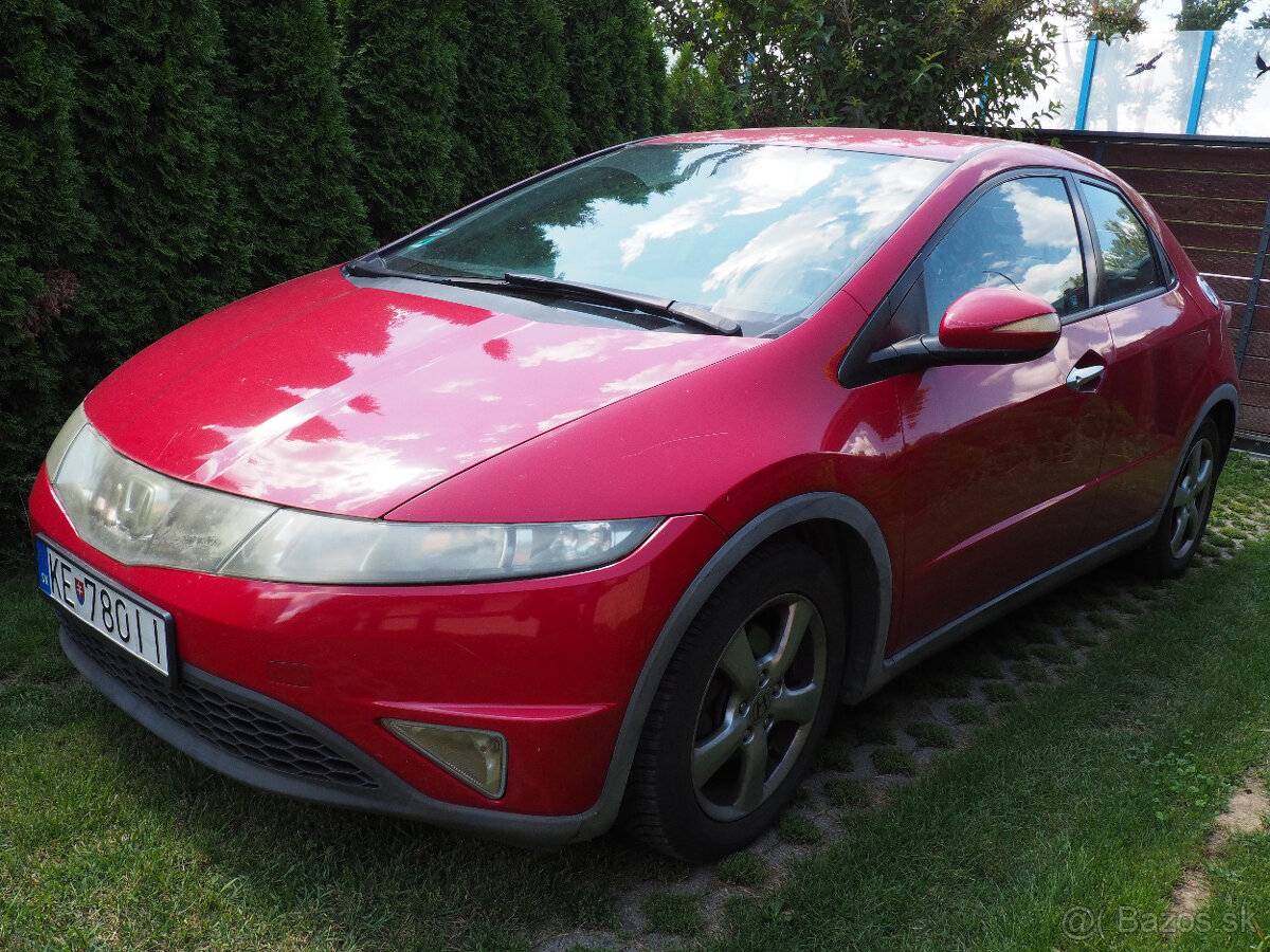 Honda Civic 1,4 benzín