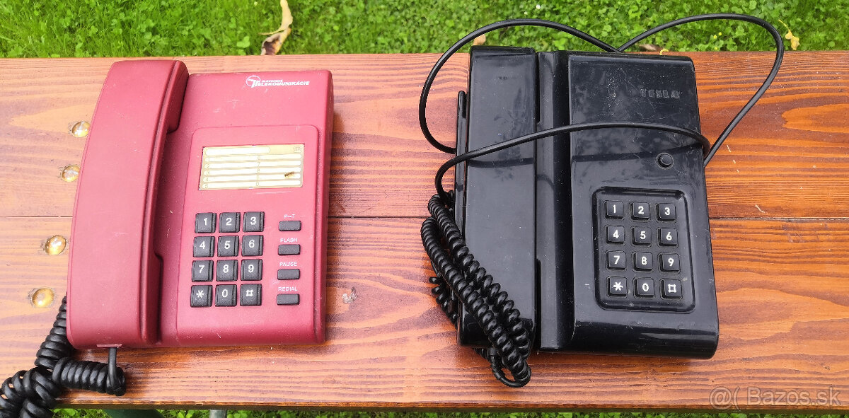 Retro tlacitkove telefony Tesla