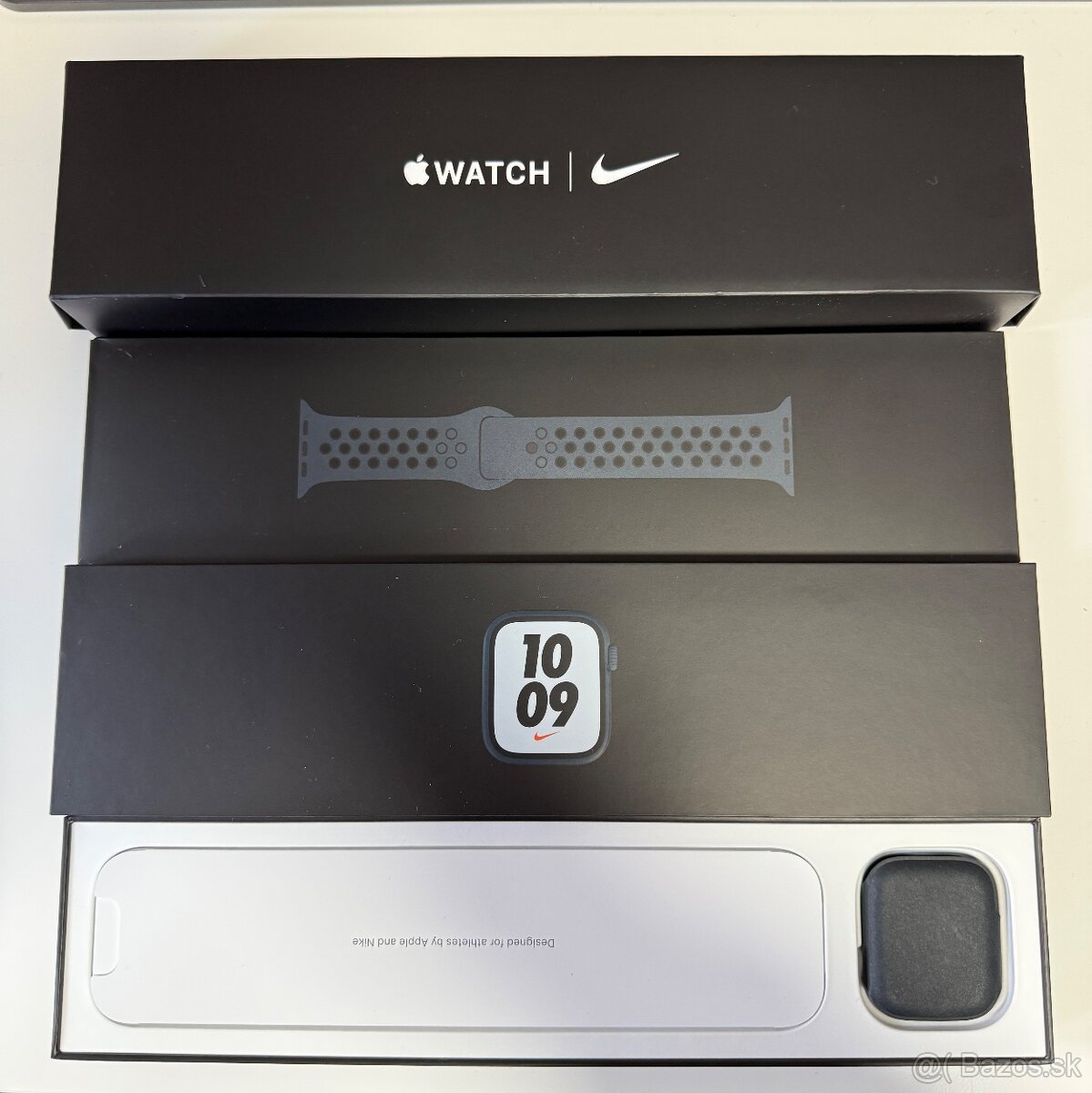 Apple Watch 7 45mm Midnight Aluminum