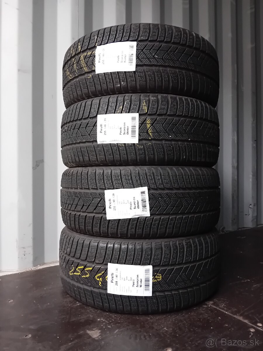 255/40R20 Zimné pneu Pirelli