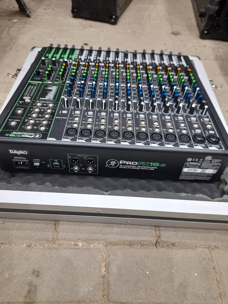Predám zvukarský mix pult Mackie PRO FX 16 v 3