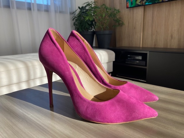 SCHUTZ luxusné kožené lodičky v.39,