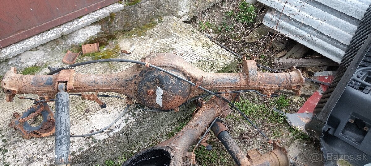 Ford Ranger Mazda b2500 a BT 50 zadna náprava