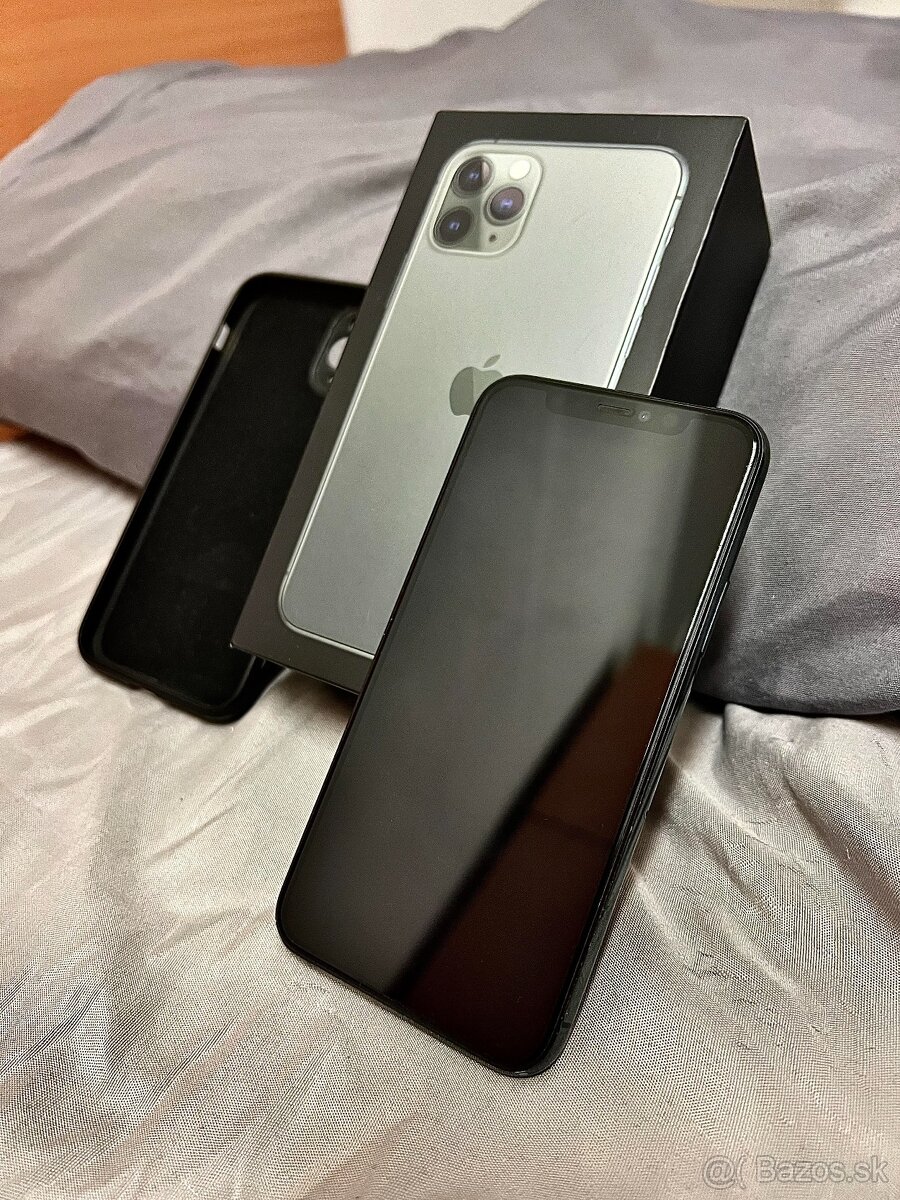 iPhone 11 Pro 256GB Midnight Green