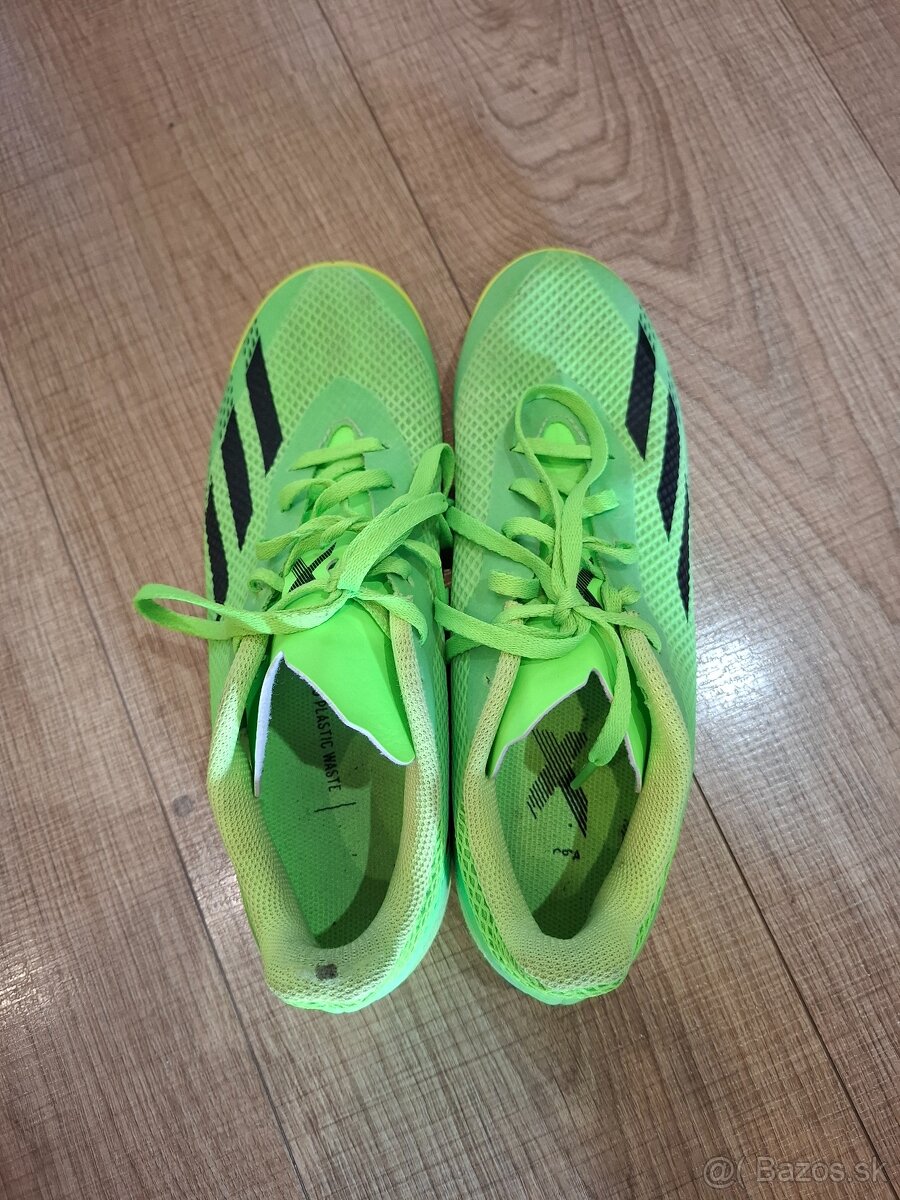 Predám Halovky Adidas veľkosť: 41 1/3