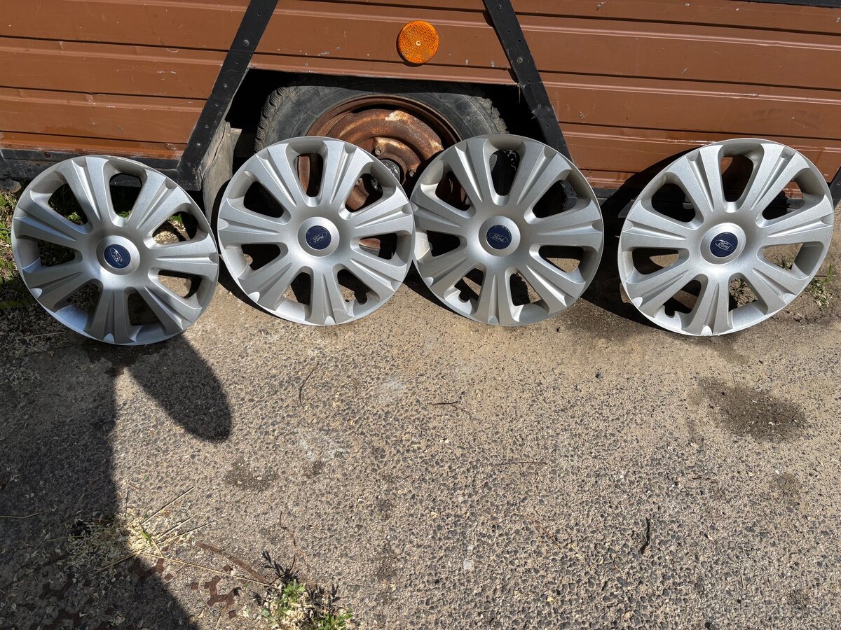 Puklice disky ford