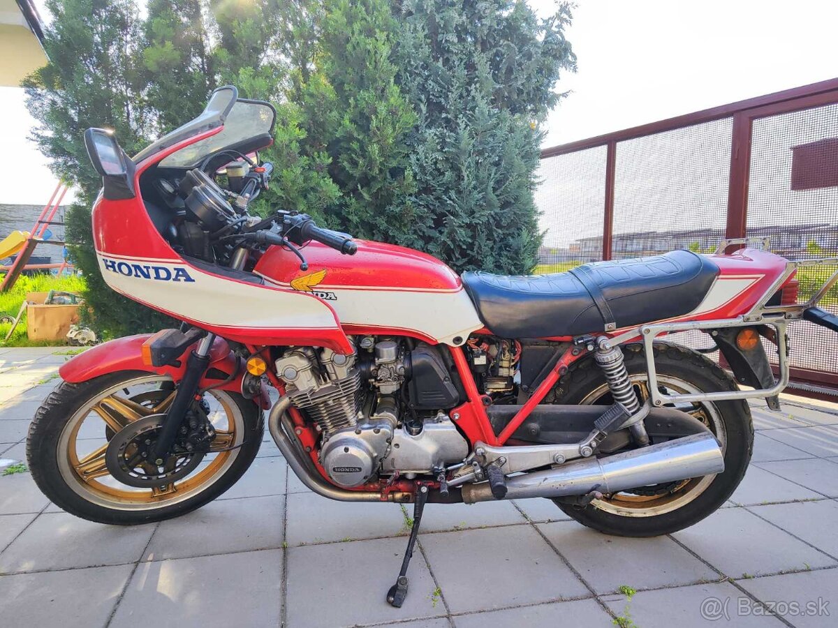 Predám motorku Honda