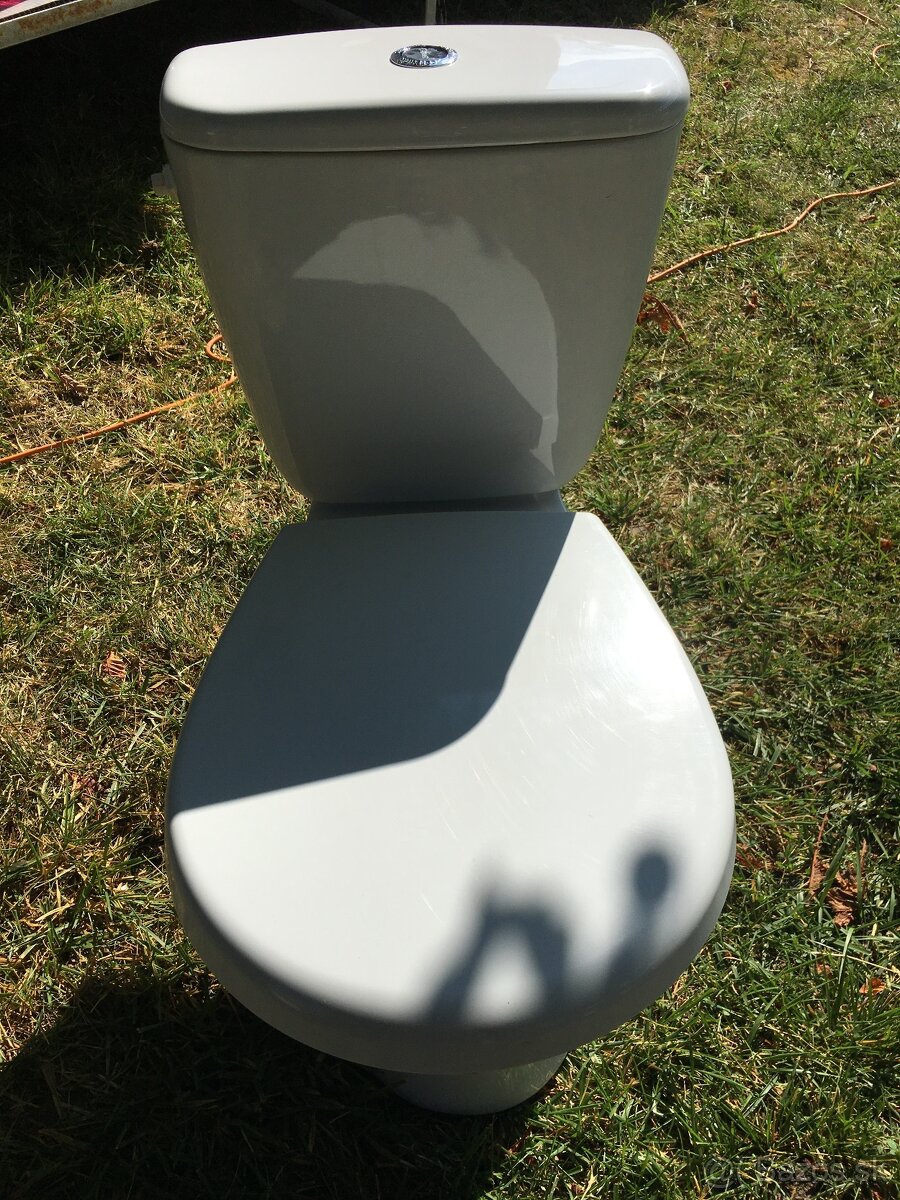Stojace WC Cersanit