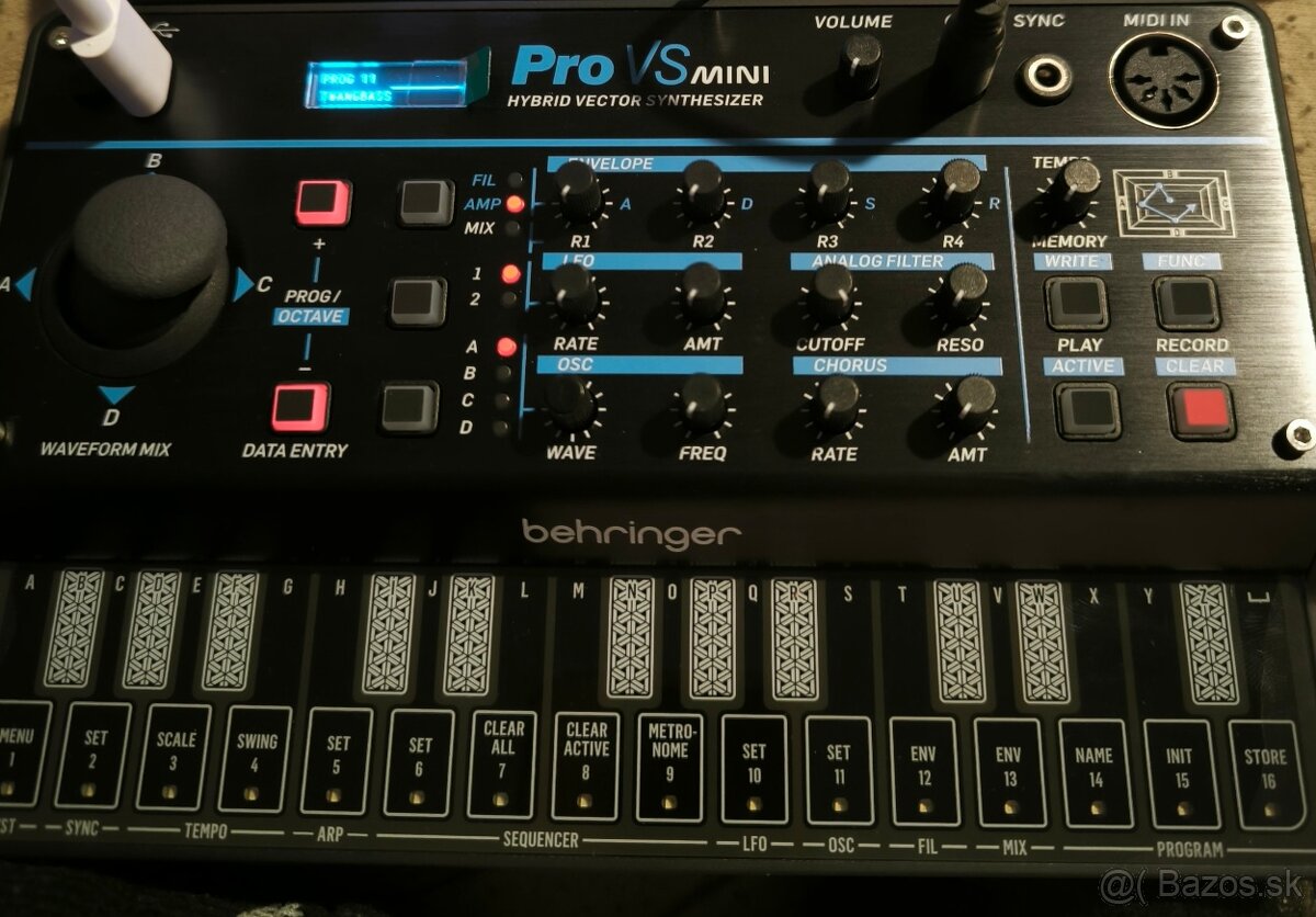 Predam Behringer Pro-VS Mini Syntetizátor