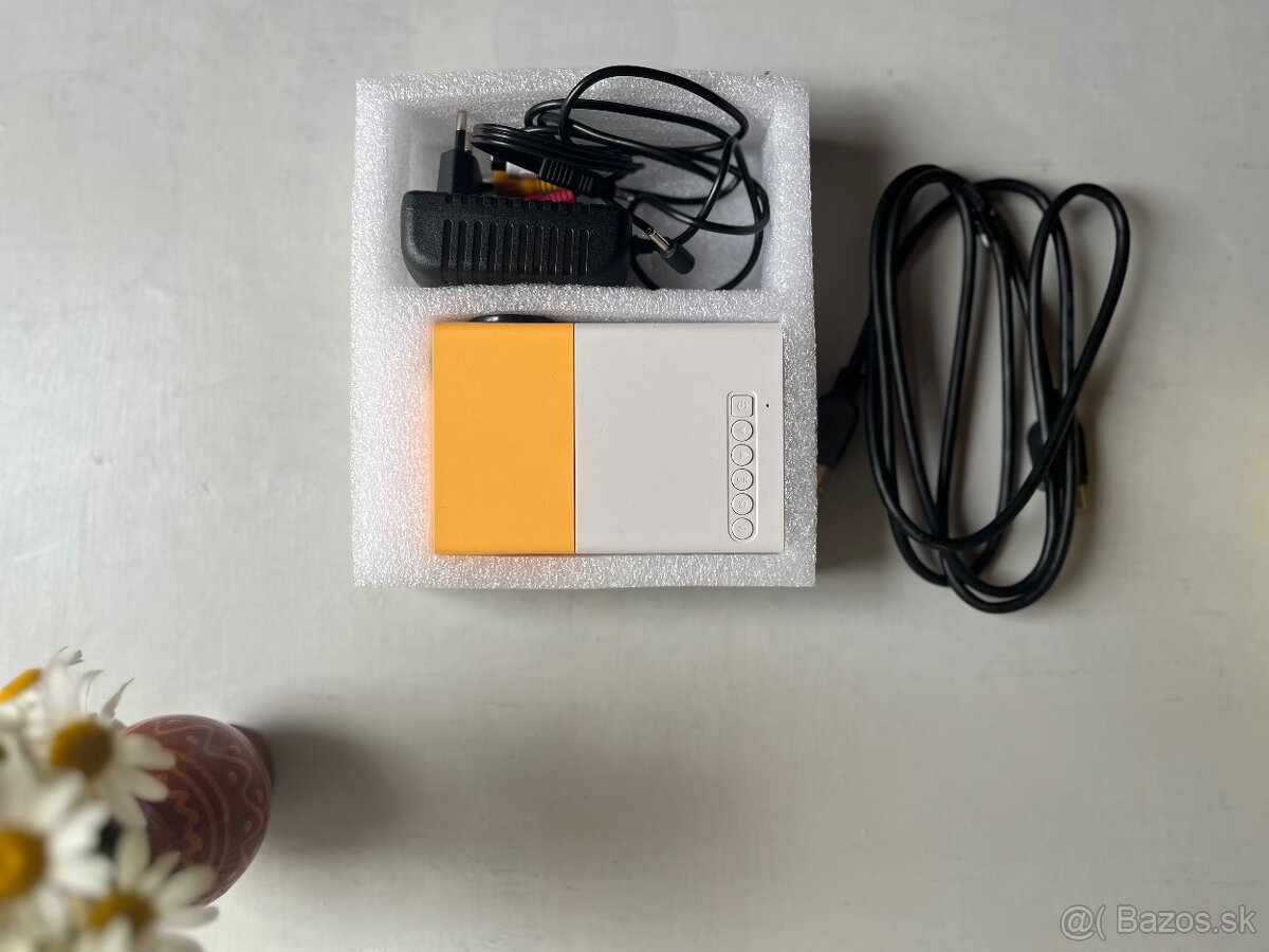 Projector LED + HDMI kábel, HDMI - USB redukcia
