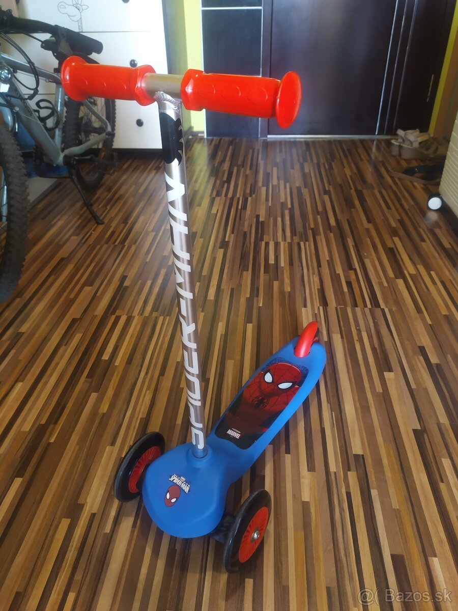 Detská kolobežka Spider-Man