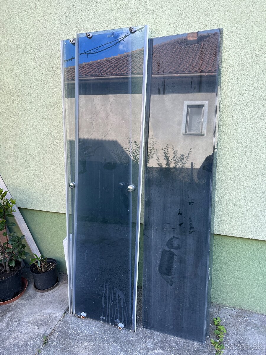 Dvere a sprchové kuty na predaj za lacno