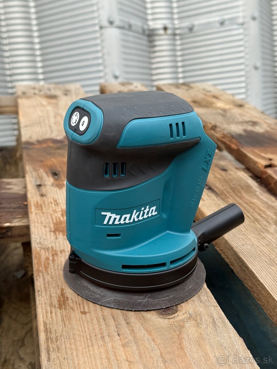 AKU excentrická brúska Makita