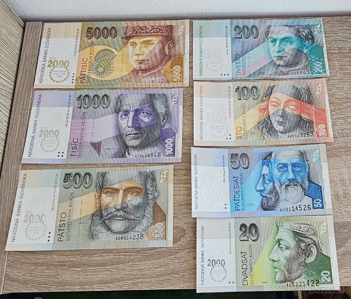 kompletná sada bimileniovych ak bankoviek