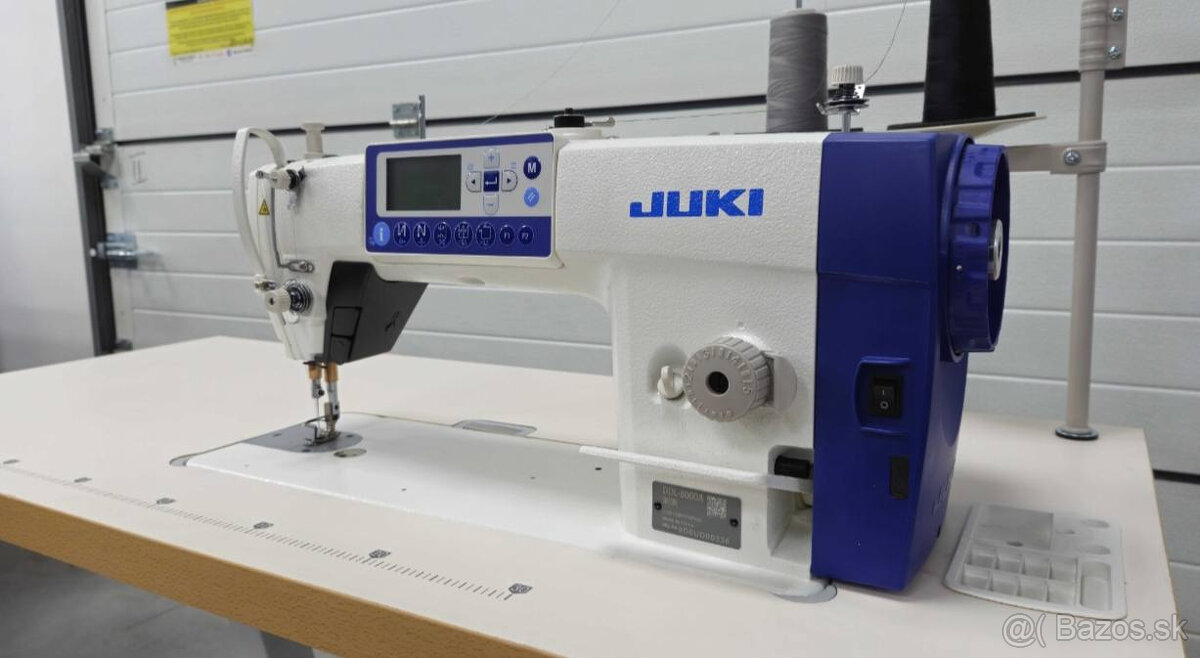 Průmyslový automaticky šicí stroj JUKI DDL8000A