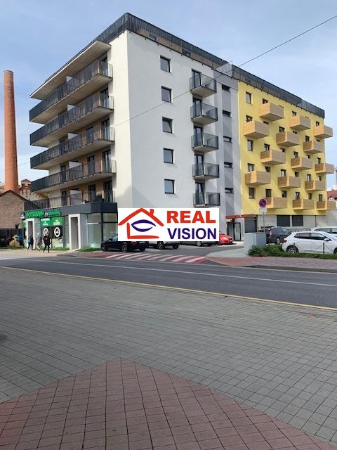 Prenájom novostavba obchodné priestory Poprad Hviezdoslavova