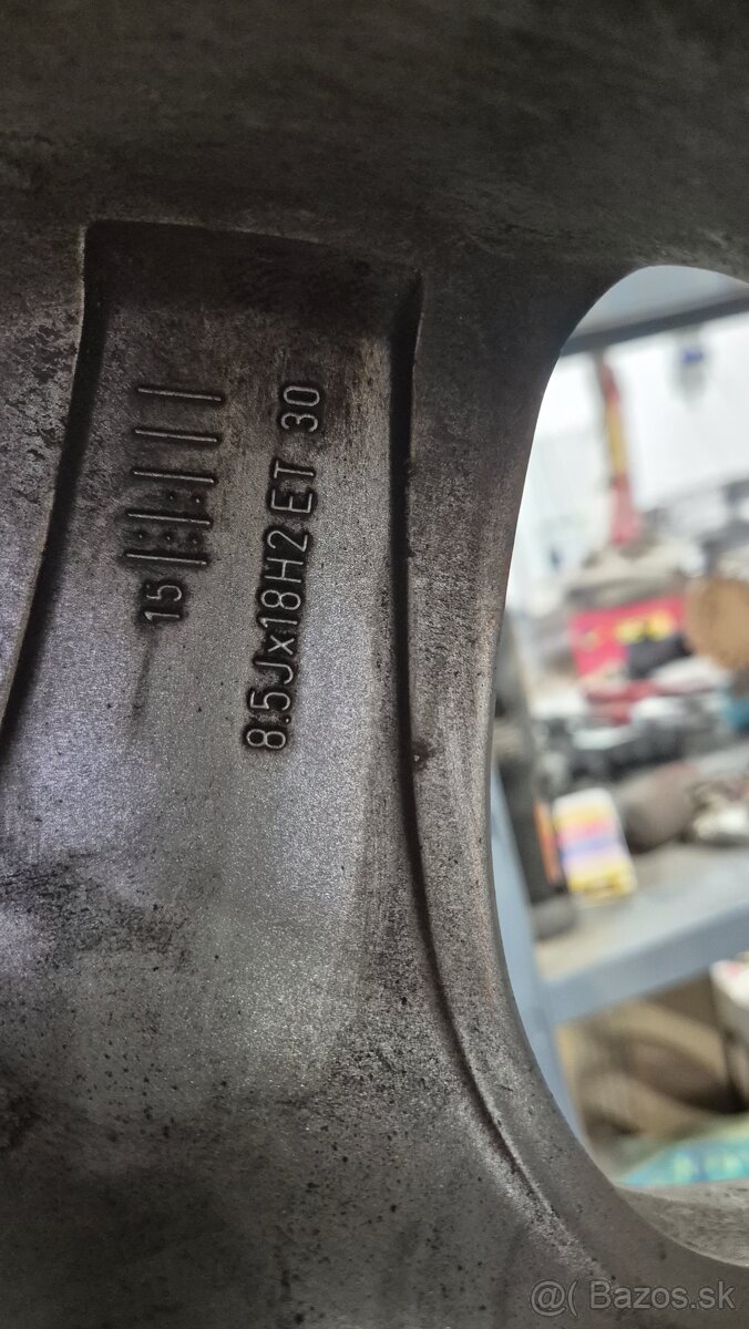 Zimne pneu na diskoch Audi Q7