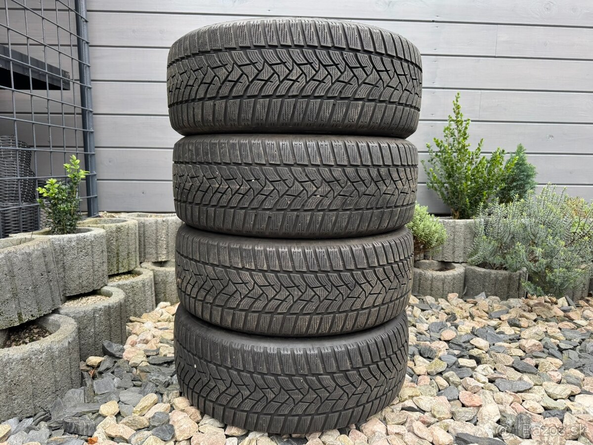 215/55 R17