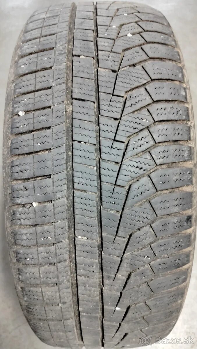 Zimná pneumatika 1ks 205/50 R17 93V Hankook WinterIcept evo2