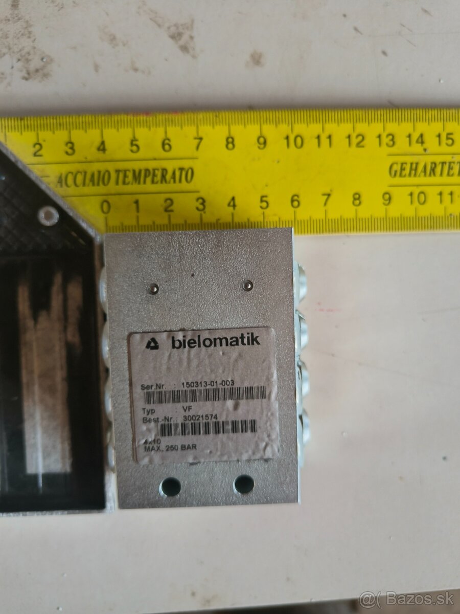 Hydraulický rozdeľovač