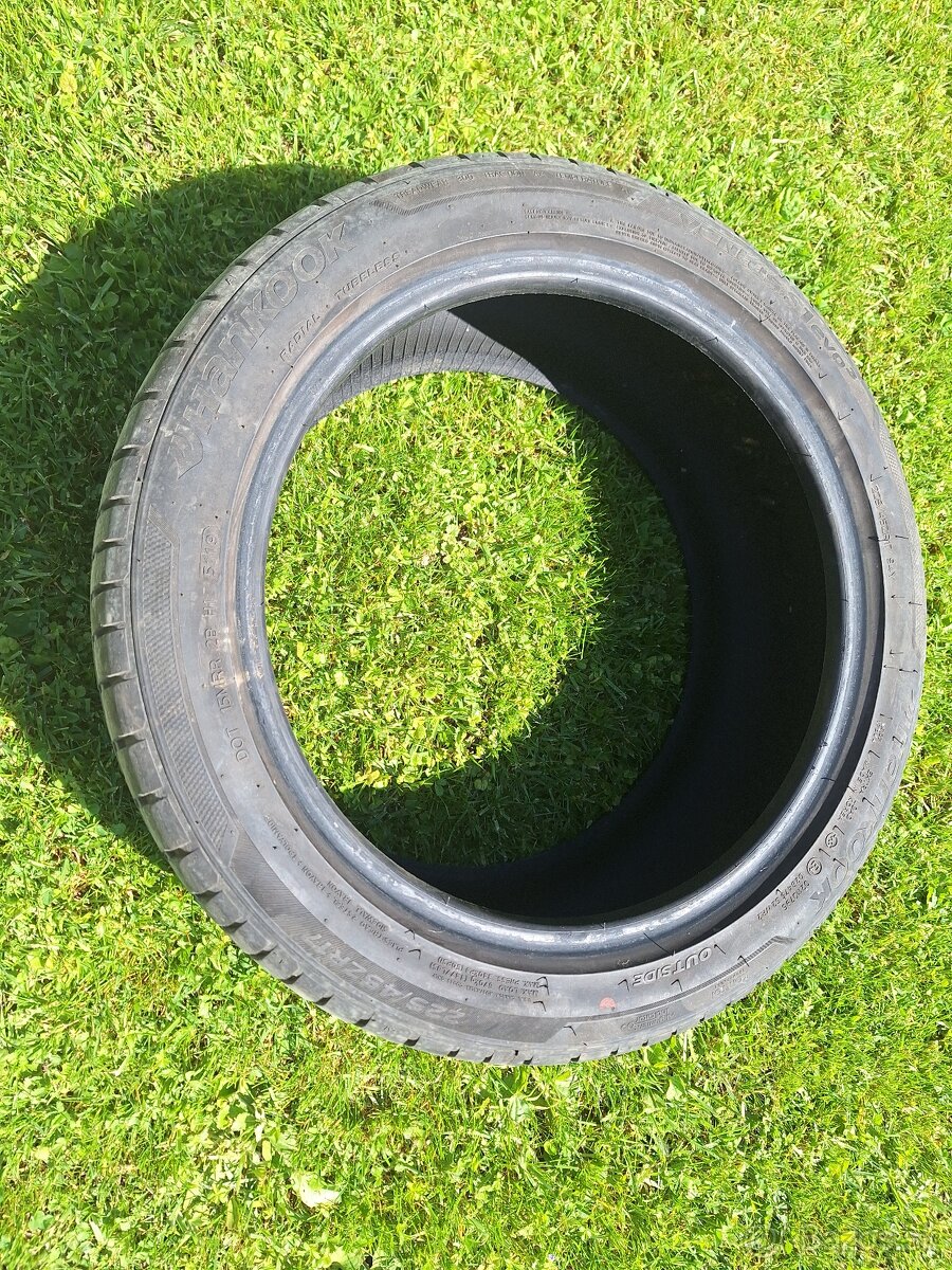 Letne pneumatiky 245/45 r17 Hankook