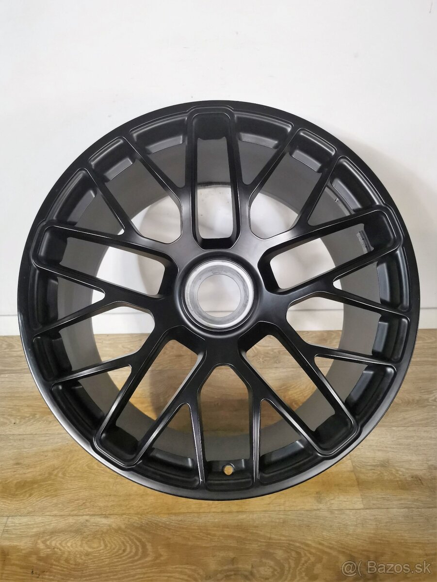 Porsche 911 Carrera 4 GTS, Targa 4 GTS orig.  ALU disky R20