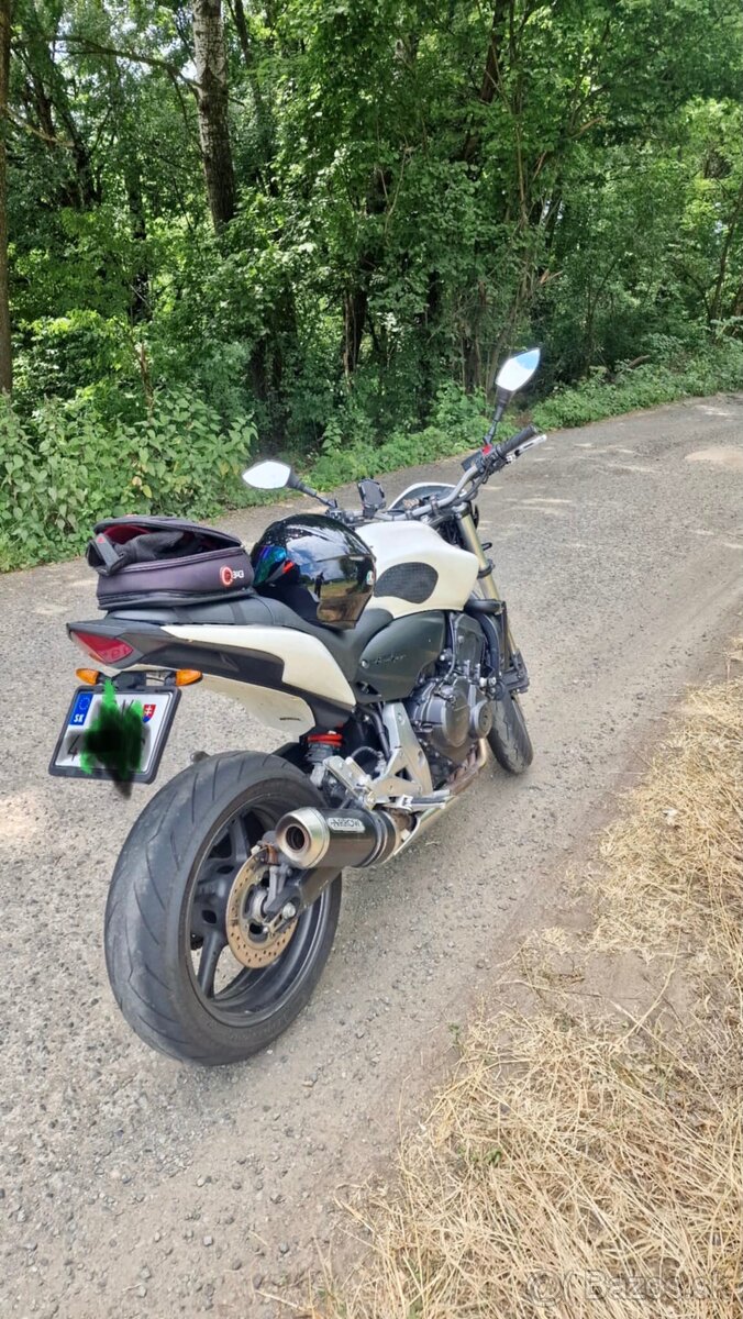Honda hornet cb600f..Snina cena 3900 eur + dohoda