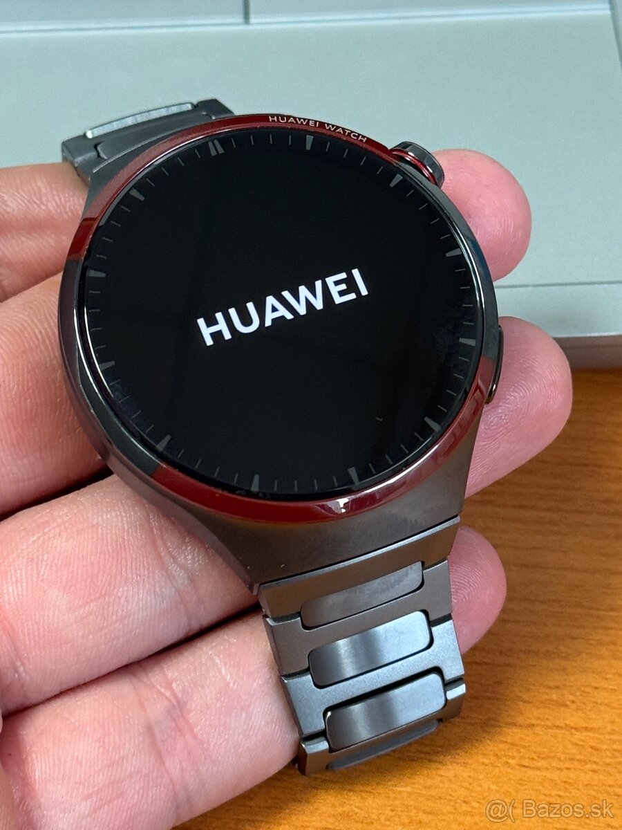 HUAWEI WATCH 4 Pro Space edition - nové