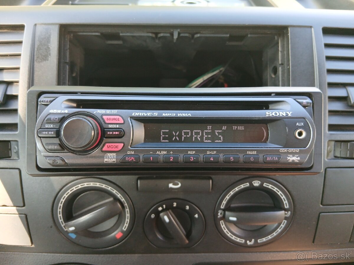 Autoradio Sony X plōd 4x45w
