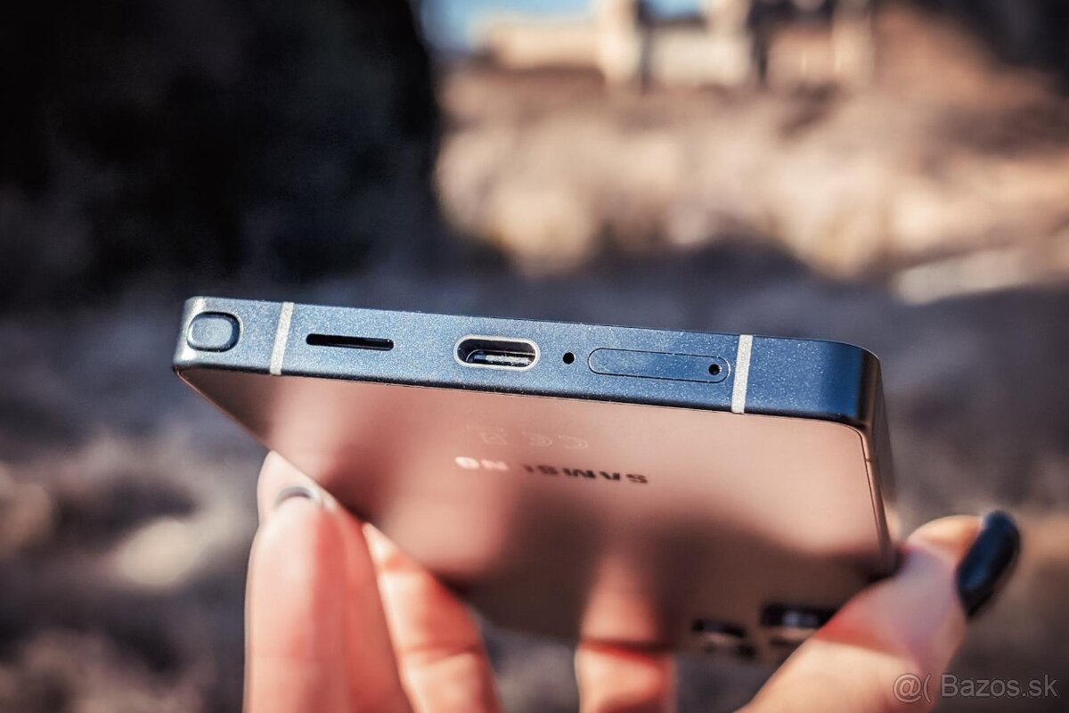 Samsung S25 ultra 256gb 1 mesiac použivany